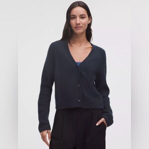 Lululemon Navy Casual Cardigan Sweater Sz S